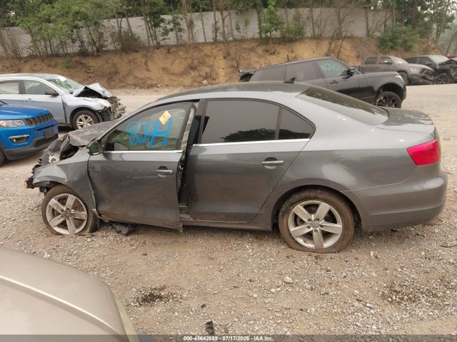Продажа на аукционе авто 2013 Volkswagen Jetta 2.0l Tdi, vin: 3VWLL7AJ8DM288094, номер лота: 45642889