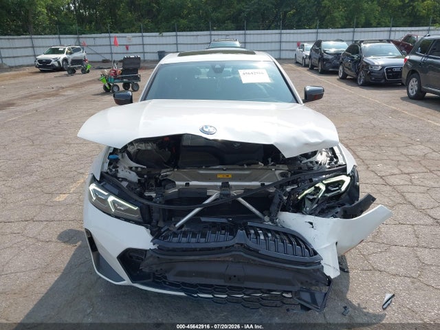 Продажа на аукционе авто 2023 Bmw 330e Xdrive, vin: 3MW39FS08P8C96742, номер лота: 45642916