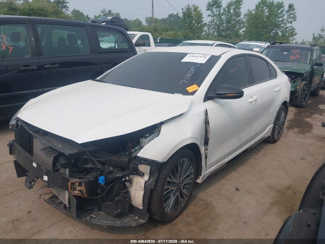 45642938 :رقم المزاد ، 3KPF54AD8RE718081 vin ، 2024 Kia Forte Gt-line مزاد بيع
