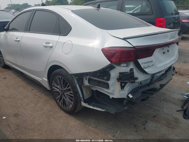 45642938 :رقم المزاد ، 3KPF54AD8RE718081 vin ، 2024 Kia Forte Gt-line مزاد بيع