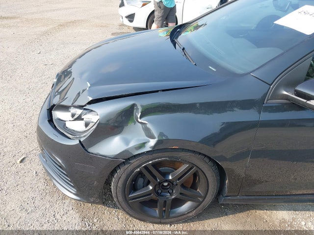 2013 Volkswagen Golf R 2-door მანქანა იყიდება აუქციონზე, vin: WVWRF7AJ6DW067727, აუქციონის ნომერი: 45642944