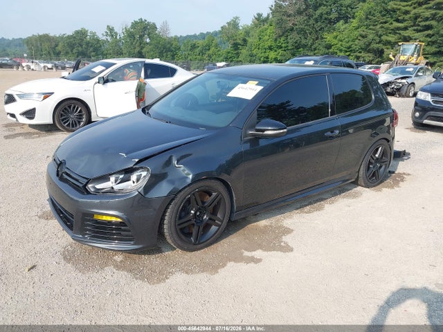 2013 Volkswagen Golf R 2-door მანქანა იყიდება აუქციონზე, vin: WVWRF7AJ6DW067727, აუქციონის ნომერი: 45642944