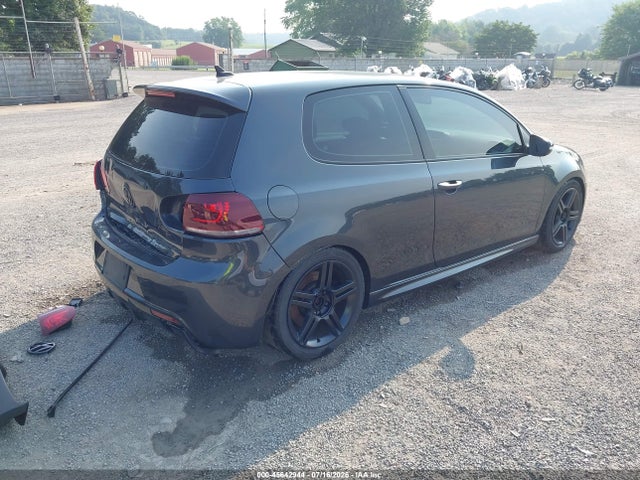 2013 Volkswagen Golf R 2-door მანქანა იყიდება აუქციონზე, vin: WVWRF7AJ6DW067727, აუქციონის ნომერი: 45642944