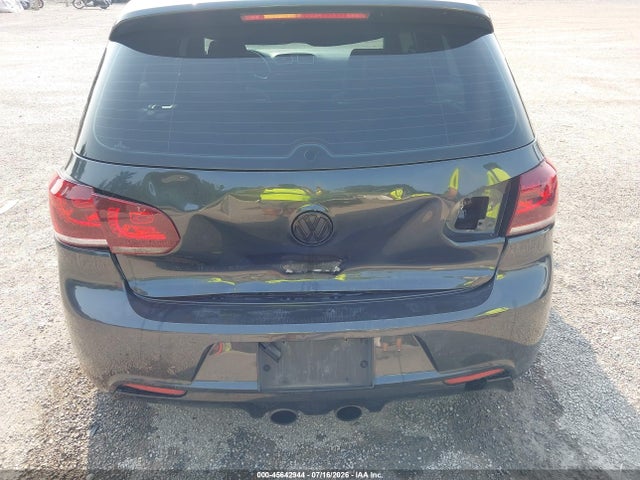 2013 Volkswagen Golf R 2-door მანქანა იყიდება აუქციონზე, vin: WVWRF7AJ6DW067727, აუქციონის ნომერი: 45642944