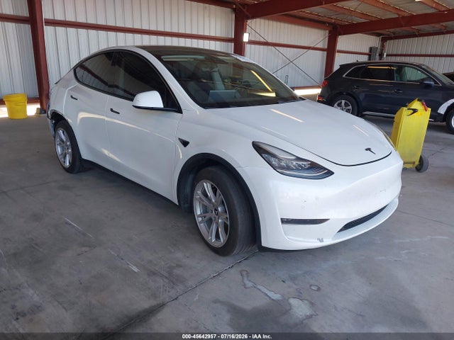 Продажа на аукционе авто 2020 Tesla Model Y Long Range Dual Motor All-wheel Drive, vin: 5YJYGDEE1LF028230, номер лота: 45642957