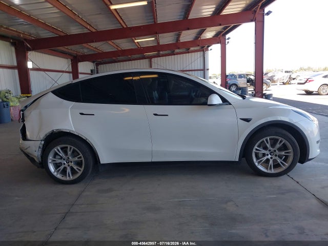45642957 :رقم المزاد ، 5YJYGDEE1LF028230 vin ، 2020 Tesla Model Y Long Range Dual Motor All-wheel Drive مزاد بيع