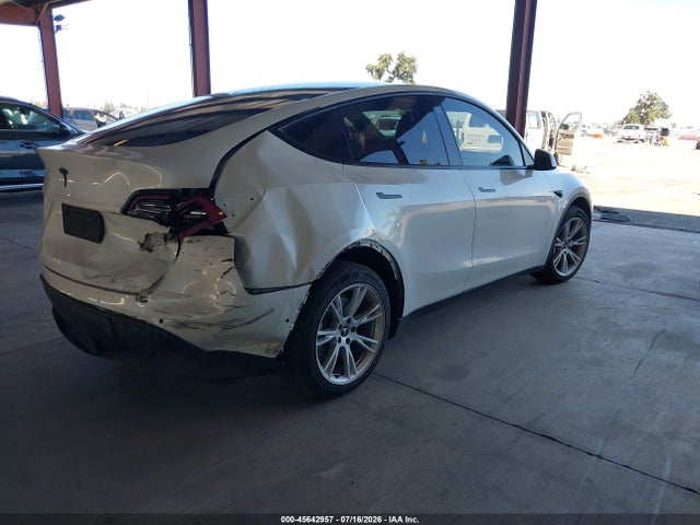 45642957 :رقم المزاد ، 5YJYGDEE1LF028230 vin ، 2020 Tesla Model Y Long Range Dual Motor All-wheel Drive مزاد بيع