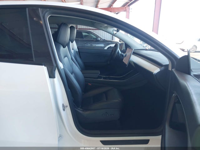 45642957 :رقم المزاد ، 5YJYGDEE1LF028230 vin ، 2020 Tesla Model Y Long Range Dual Motor All-wheel Drive مزاد بيع