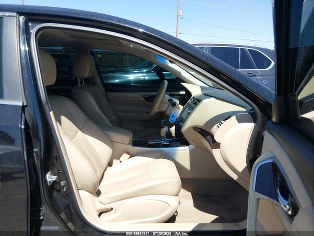 2014 Nissan Altima 2.5 Sl მანქანა იყიდება აუქციონზე, vin: 1N4AL3AP7EN246942, აუქციონის ნომერი: 45642961
