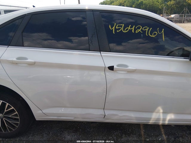 Продажа на аукционе авто 2020 Volkswagen Jetta 1.4t R-line/1.4t S/1.4t Se, vin: 3VWC57BU9LM093347, номер лота: 45642964