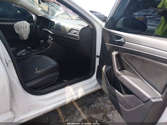 Продажа на аукционе авто 2020 Volkswagen Jetta 1.4t R-line/1.4t S/1.4t Se, vin: 3VWC57BU9LM093347, номер лота: 45642964