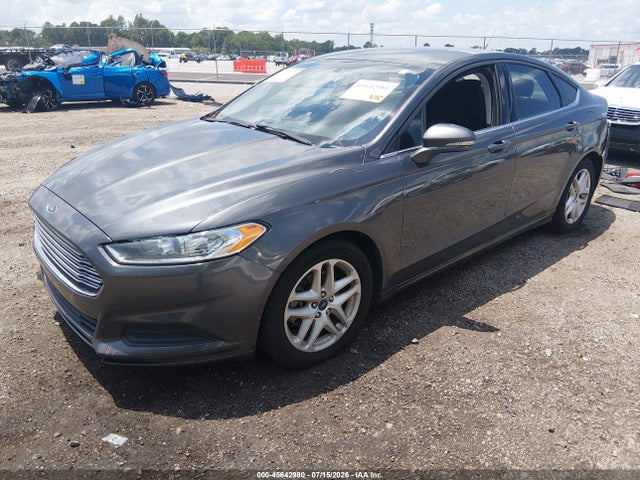 45642980 :رقم المزاد ، 3FA6P0H72GR294220 vin ، 2016 Ford Fusion Se مزاد بيع