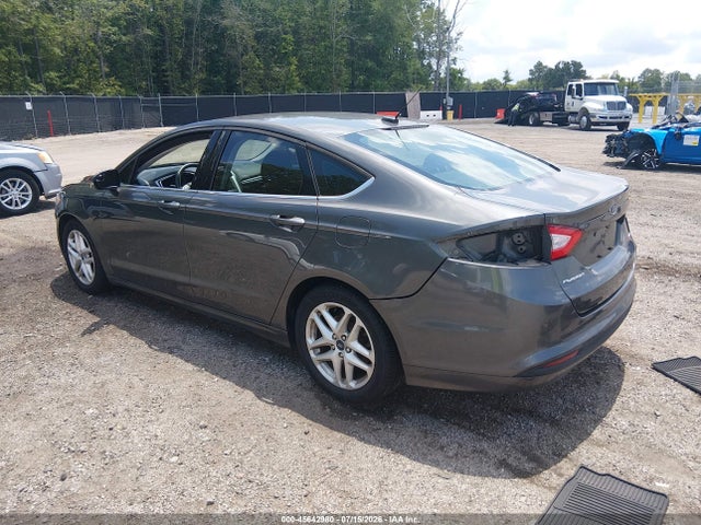 45642980 :رقم المزاد ، 3FA6P0H72GR294220 vin ، 2016 Ford Fusion Se مزاد بيع