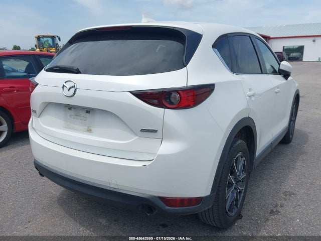 Mazda Cx-5 Touring 2018 JM3KFACM5J0338420 Image 4