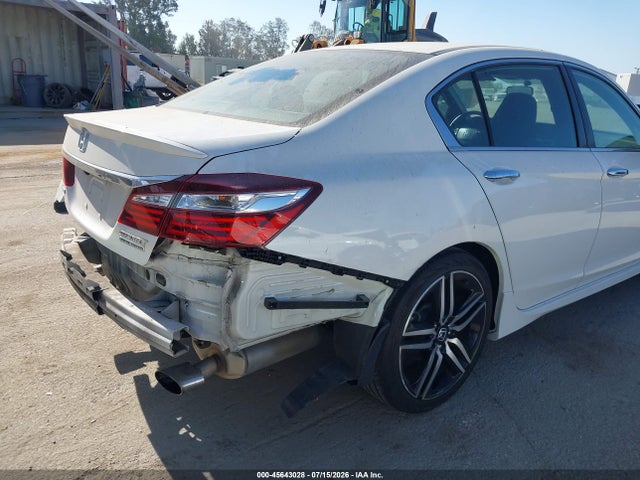 1HGCR2F12HA012592 Honda Accord Sport Se