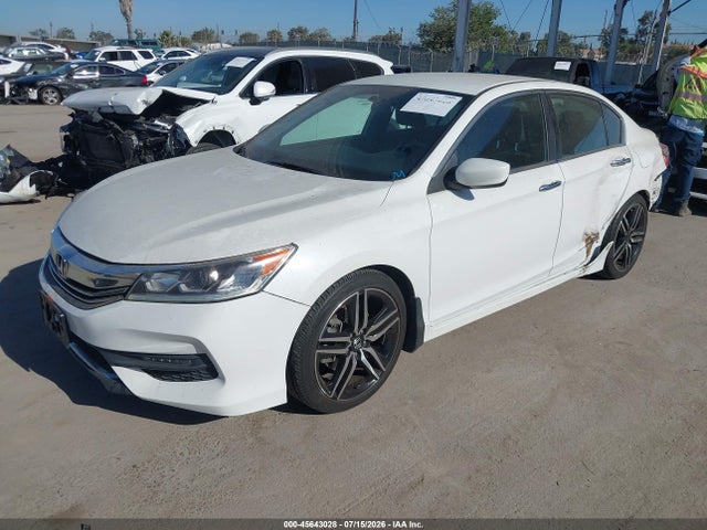 1HGCR2F12HA012592 Honda Accord Sport Se