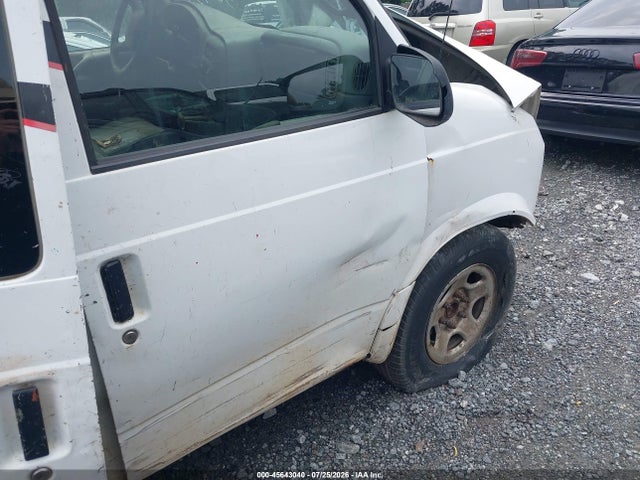 2005 Gmc Safari Standard მანქანა იყიდება აუქციონზე, vin: 1GTDM19X55B507435, აუქციონის ნომერი: 45643040