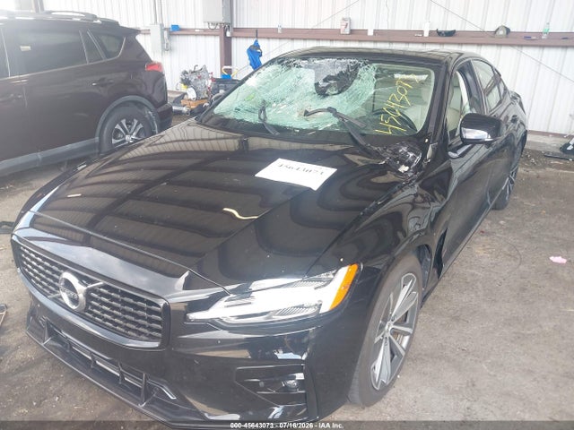 Продажа на аукционе авто 2021 Volvo S60 T5 Momentum, vin: 7JR102FZ0MG123379, номер лота: 45643073