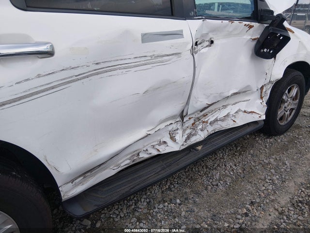 5TDZY5G13ES054389 Toyota Sequoia Sr5 5.7l V8