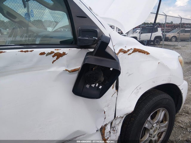 5TDZY5G13ES054389 Toyota Sequoia Sr5 5.7l V8