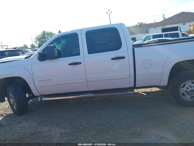 Продажа на аукционе авто 2011 Gmc Sierra 2500hd Sle, vin: 1GT120CG4BF204811, номер лота: 45643097