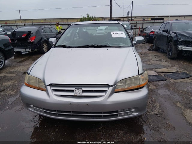 45643100 :رقم المزاد ، 1HGCG56461A067862 vin ، 2001 Honda Accord 2.3 Lx مزاد بيع