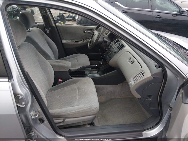45643100 :رقم المزاد ، 1HGCG56461A067862 vin ، 2001 Honda Accord 2.3 Lx مزاد بيع