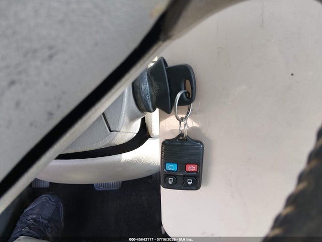2004 Ford Mustang მანქანა იყიდება აუქციონზე, vin: 1FAFP44644F196769, აუქციონის ნომერი: 45643117