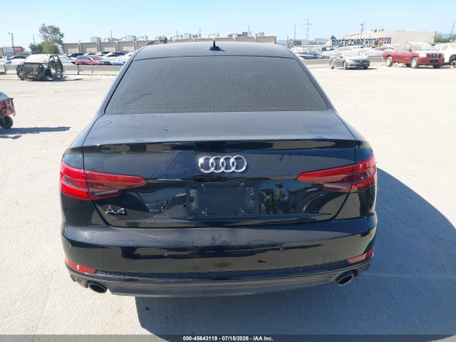 Audi A4 Premium Plus 2017 WAULNAF41HN017996 Image 16