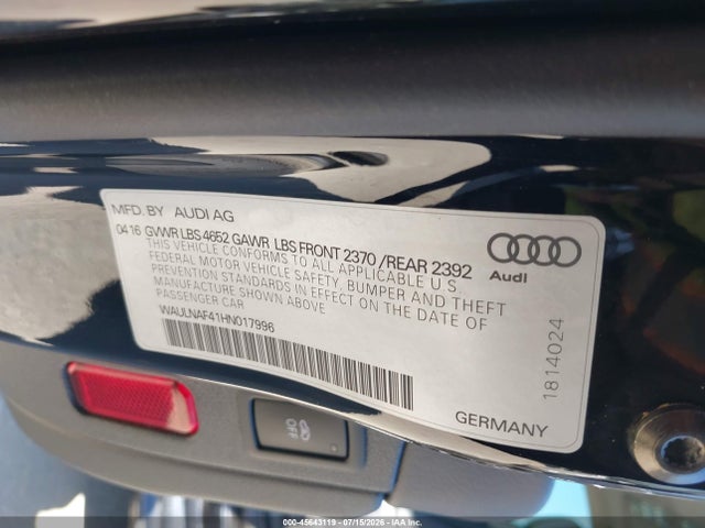 Audi A4 Premium Plus 2017 WAULNAF41HN017996 Image 9