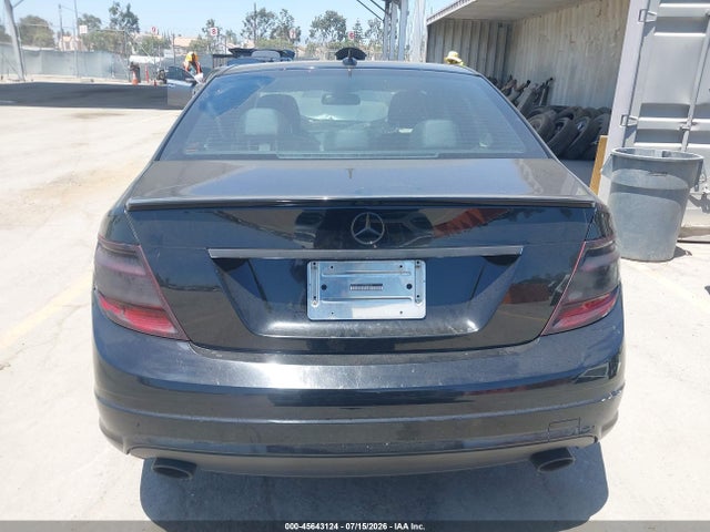 2009 Mercedes-benz C 300 მანქანა იყიდება აუქციონზე, vin: WDDGF54X29F332636, აუქციონის ნომერი: 45643124