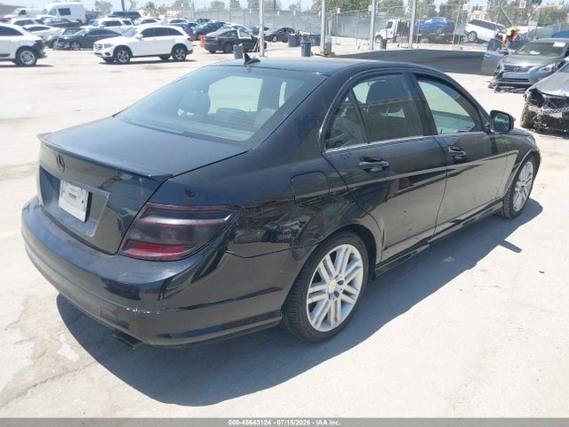 2009 Mercedes-benz C 300 მანქანა იყიდება აუქციონზე, vin: WDDGF54X29F332636, აუქციონის ნომერი: 45643124