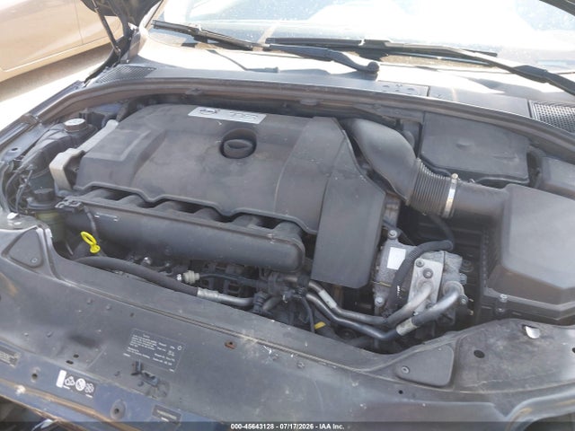45643128 :رقم المزاد ، YV4902BZ5D1169202 vin ، 2013 Volvo Xc70 T6 مزاد بيع
