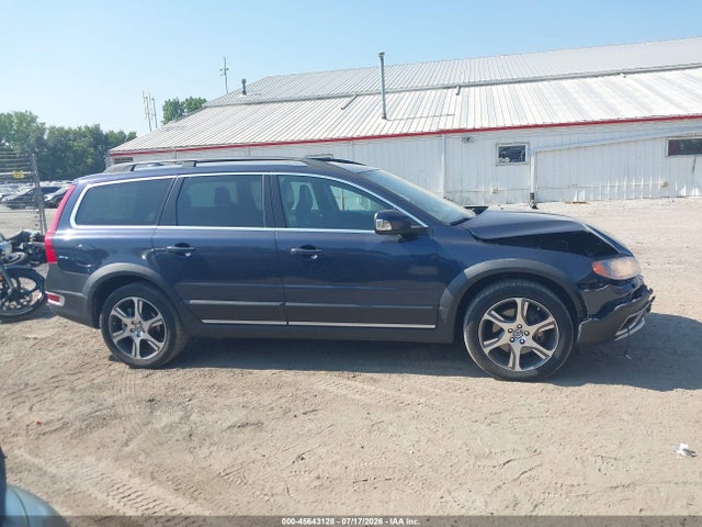 45643128 :رقم المزاد ، YV4902BZ5D1169202 vin ، 2013 Volvo Xc70 T6 مزاد بيع