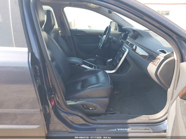 45643128 :رقم المزاد ، YV4902BZ5D1169202 vin ، 2013 Volvo Xc70 T6 مزاد بيع
