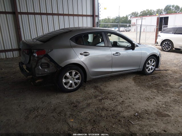 3MZBM1U74FM232887 Mazda Mazda3 I Sport