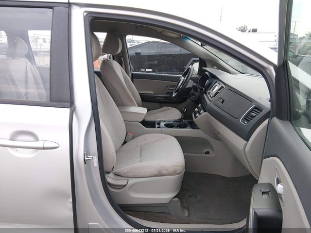 Продажа на аукционе авто 2016 Kia Sedona L, vin: KNDMA5C14G6182664, номер лота: 45643212