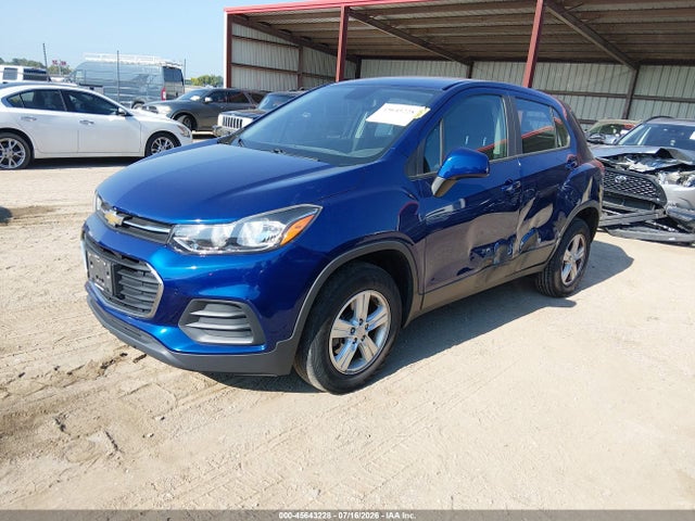 3GNCJNSB8HL214617 Chevrolet TRAX LS