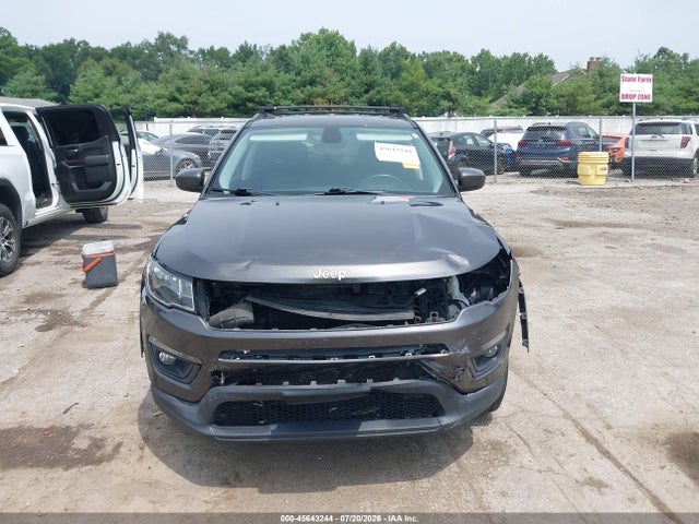 45643244 :رقم المزاد ، 3C4NJDBB4HT650750 vin ، 2017 Jeep Compass Latitude مزاد بيع