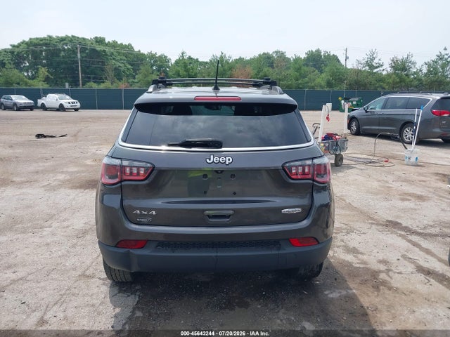 45643244 :رقم المزاد ، 3C4NJDBB4HT650750 vin ، 2017 Jeep Compass Latitude مزاد بيع