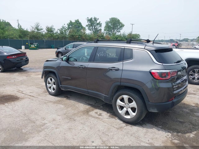 45643244 :رقم المزاد ، 3C4NJDBB4HT650750 vin ، 2017 Jeep Compass Latitude مزاد بيع