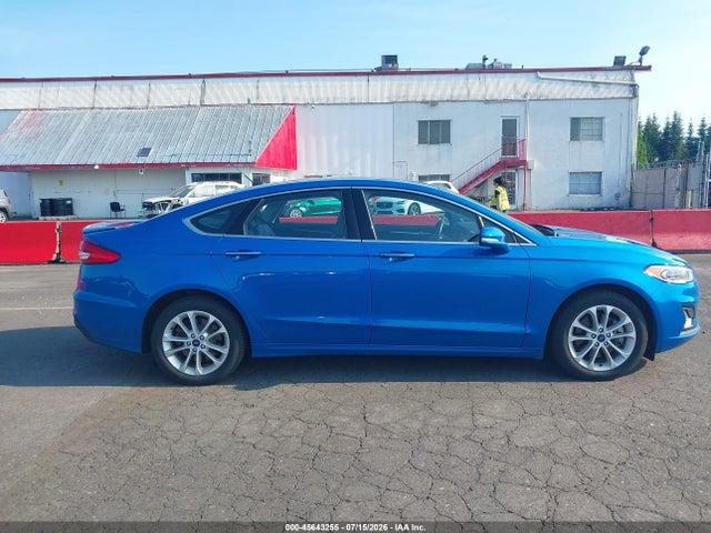 3FA6P0SU6LR199913 Ford Fusion Plug-in Hybrid Titanium