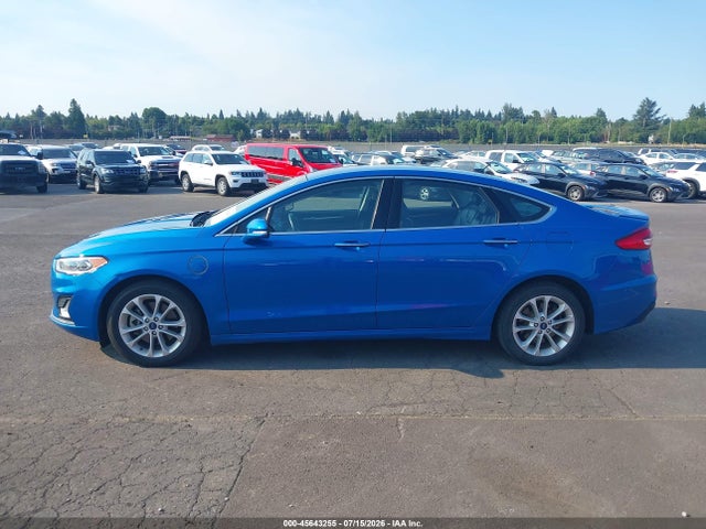 3FA6P0SU6LR199913 Ford Fusion Plug-in Hybrid Titanium