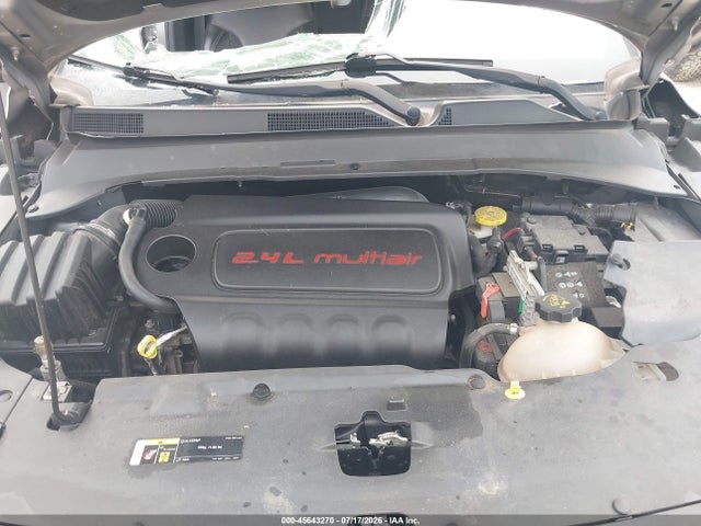 Продаж на аукціоні авто 2018 Jeep Compass Latitude Fwd, vin: 3C4NJCBB7JT410849, номер лоту: 45643270
