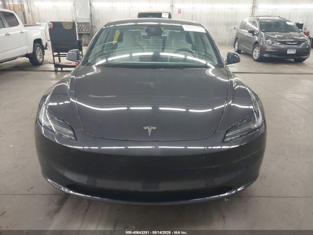 45643281 :رقم المزاد ، 5YJ3E1EB2RF810923 vin ، 2024 Tesla Model 3 Long Range Dual Motor All-wheel Drive مزاد بيع