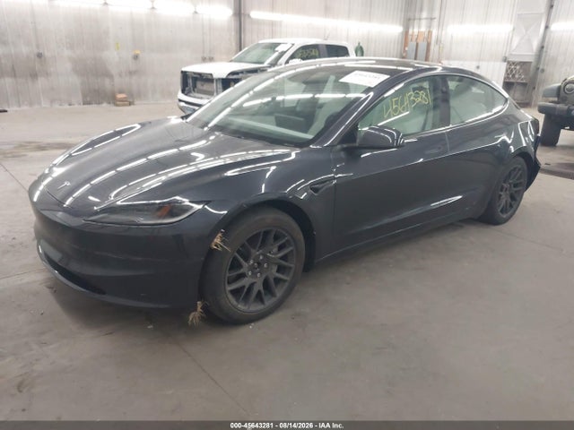 45643281 :رقم المزاد ، 5YJ3E1EB2RF810923 vin ، 2024 Tesla Model 3 Long Range Dual Motor All-wheel Drive مزاد بيع