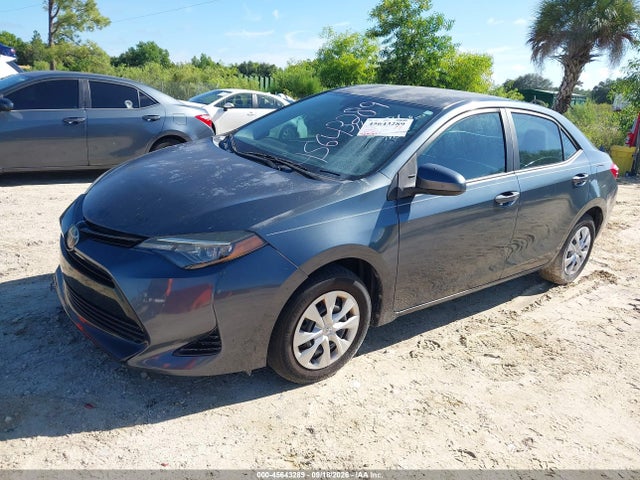 Продажа на аукционе авто 2018 Toyota Corolla L, vin: 5YFBURHE6JP797993, номер лота: 45643289