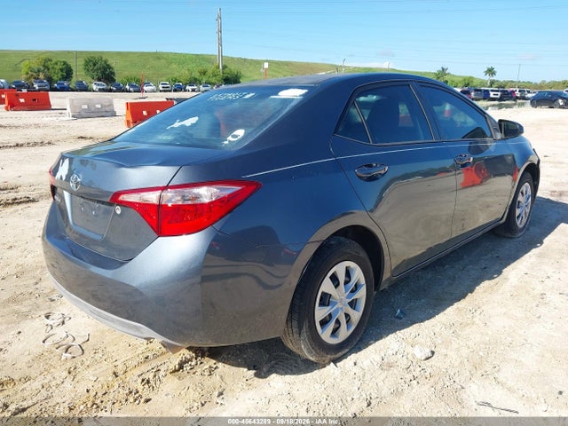 Продажа на аукционе авто 2018 Toyota Corolla L, vin: 5YFBURHE6JP797993, номер лота: 45643289