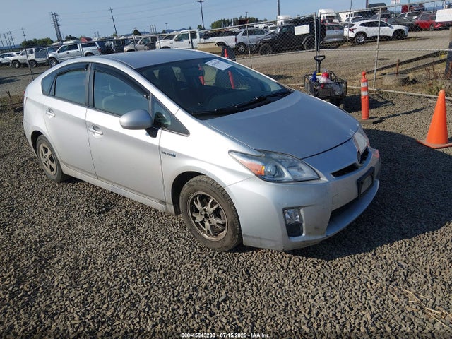 45643293 :رقم المزاد ، JTDKN3DU8A5177876 vin ، 2010 Toyota Prius Iii مزاد بيع