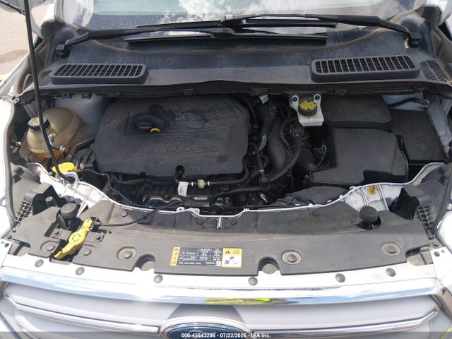 1FMCU9GD8JUA75758 Ford ESCAPE SE